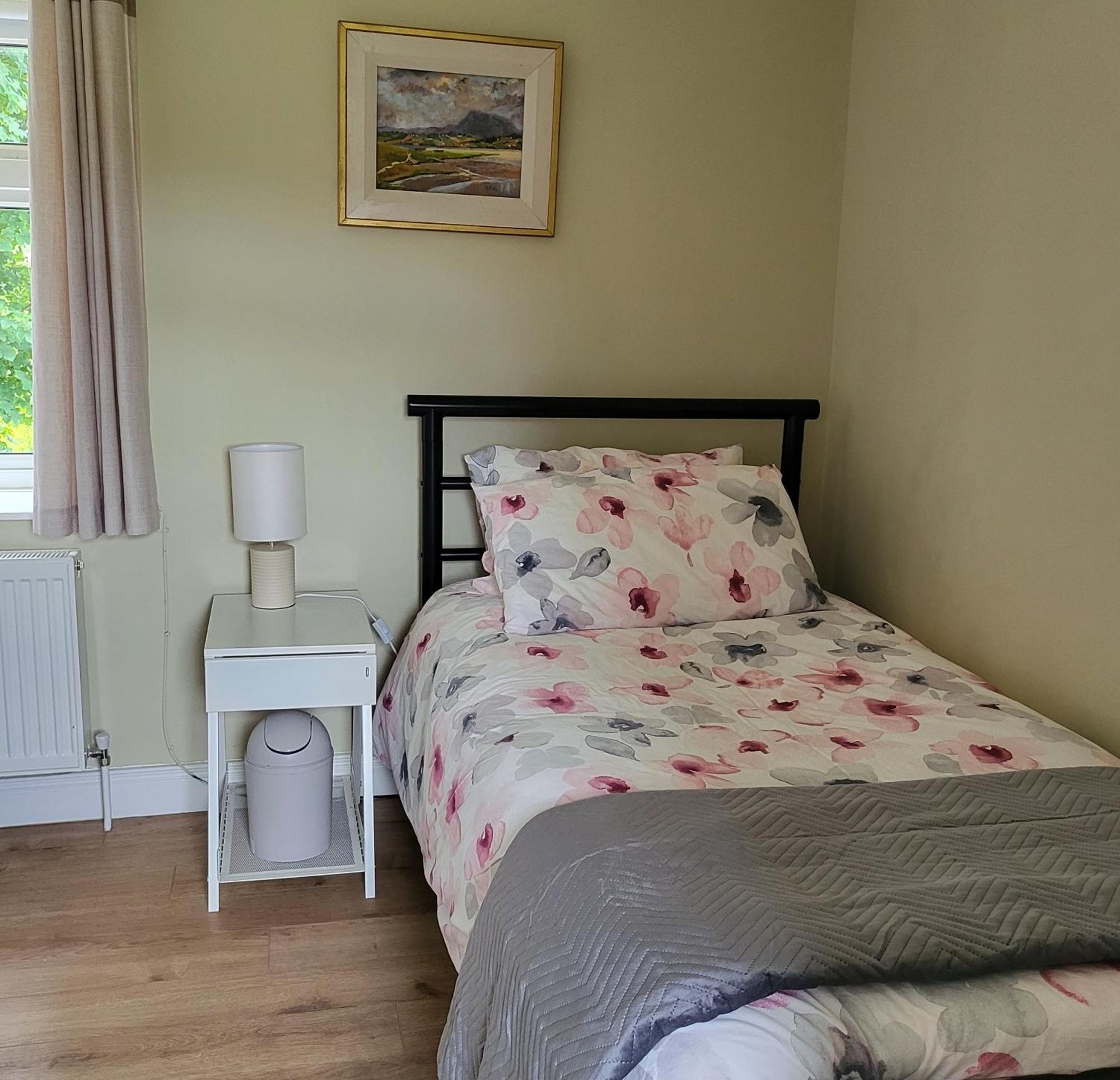 Appartamento Dungloe Lakeside Lodging Esterno foto
